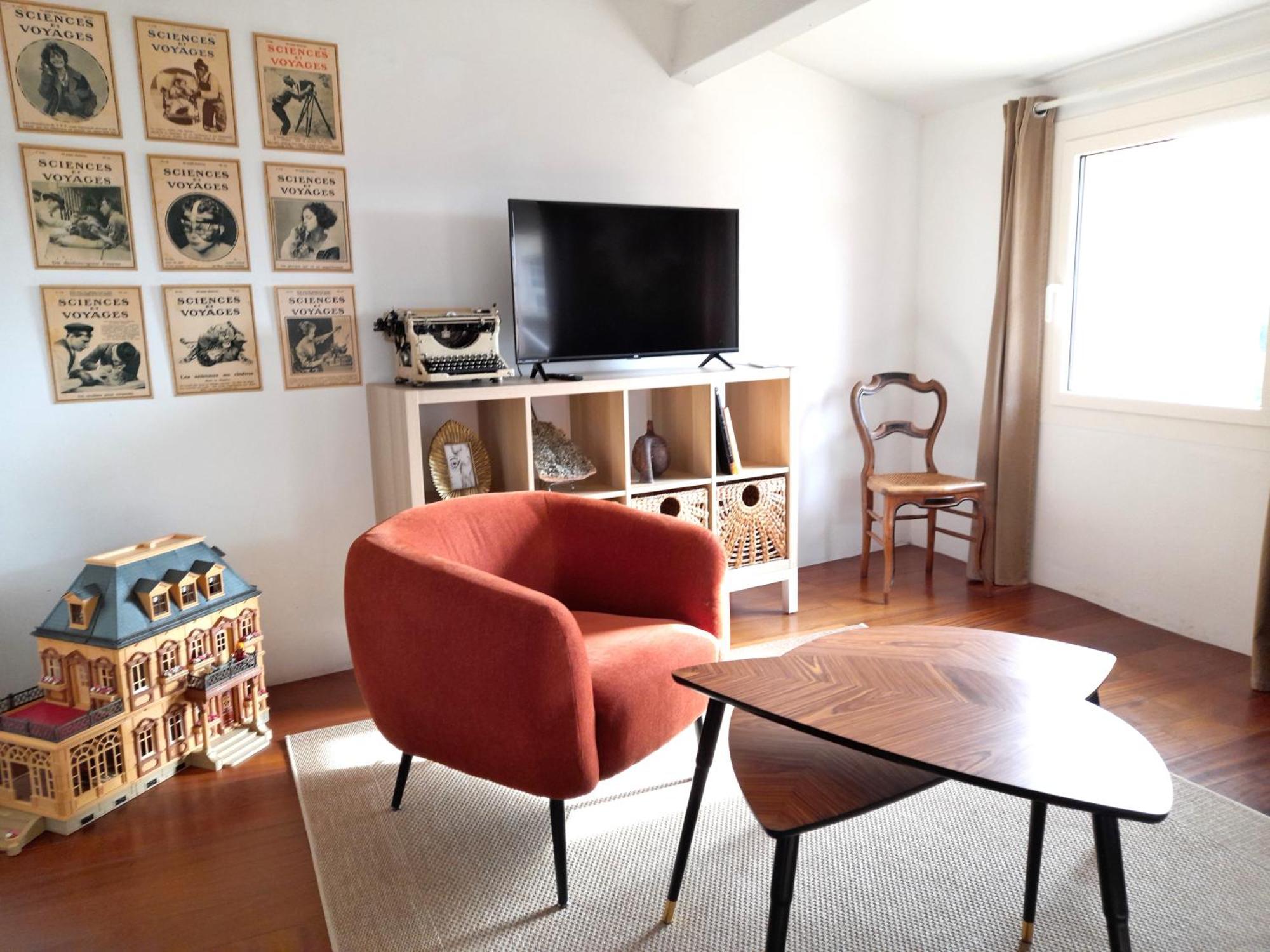 L'Atelier Au Coeur Du Village Roussillon  Luaran gambar